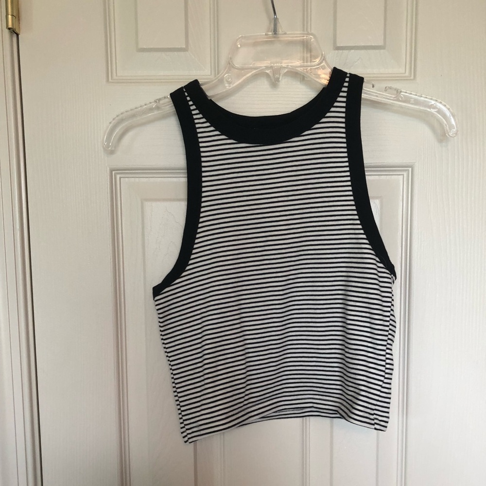 [ 🌞 ] [ F21 ] Skinny Stripe Crop Top
